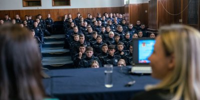 „Породица и другарство без насиља“
